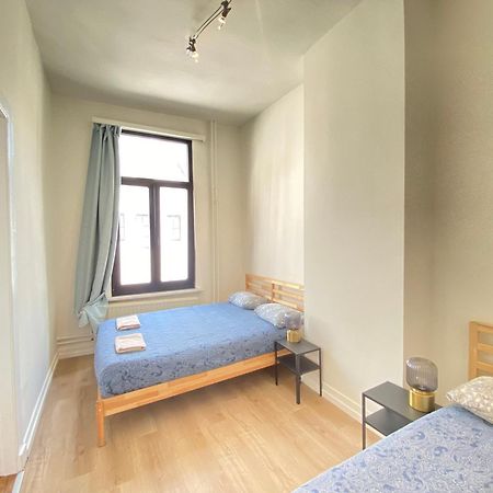 Authentic Apartments In The Center Of アントウェルペン エクステリア 写真