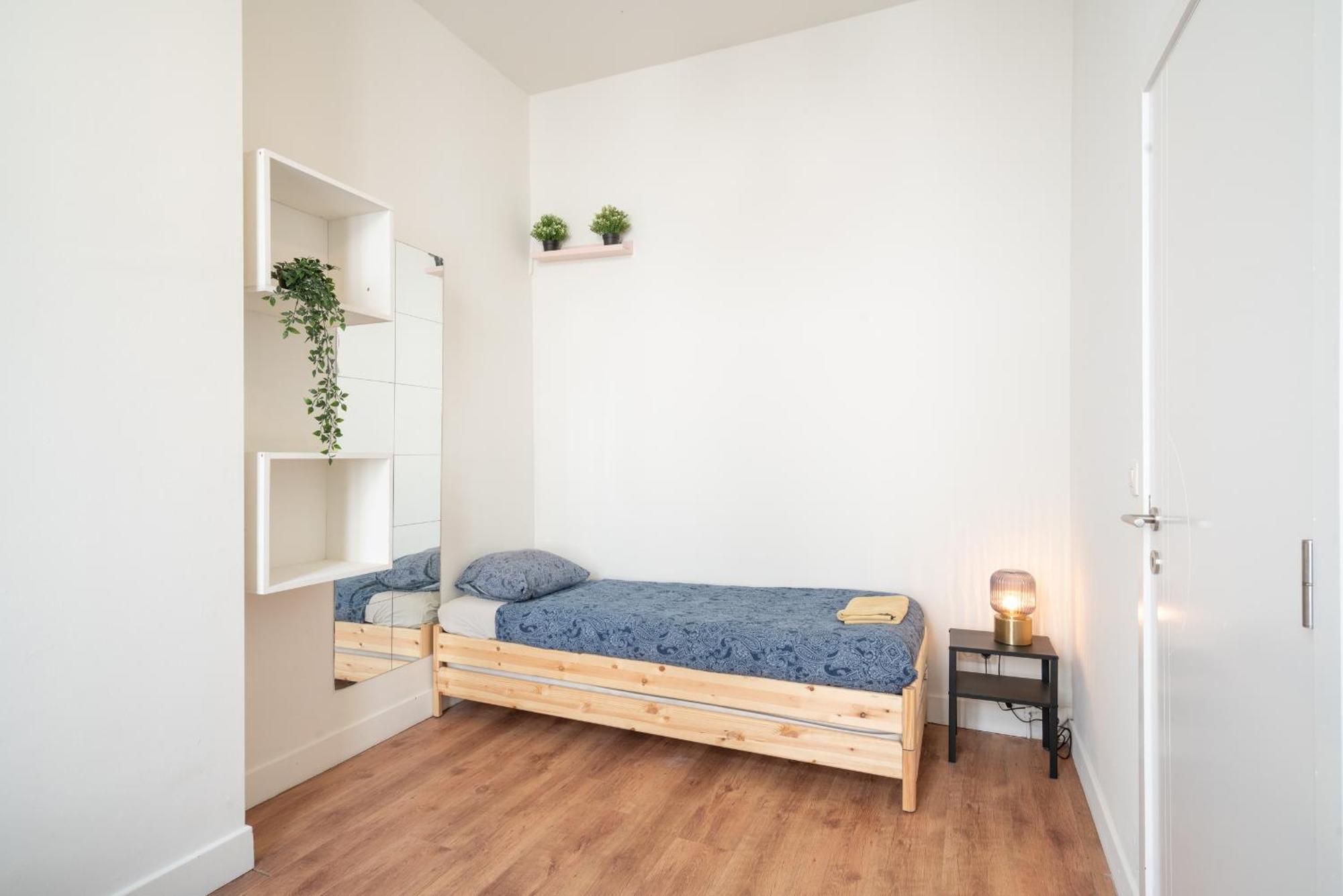 Authentic Apartments In The Center Of アントウェルペン エクステリア 写真
